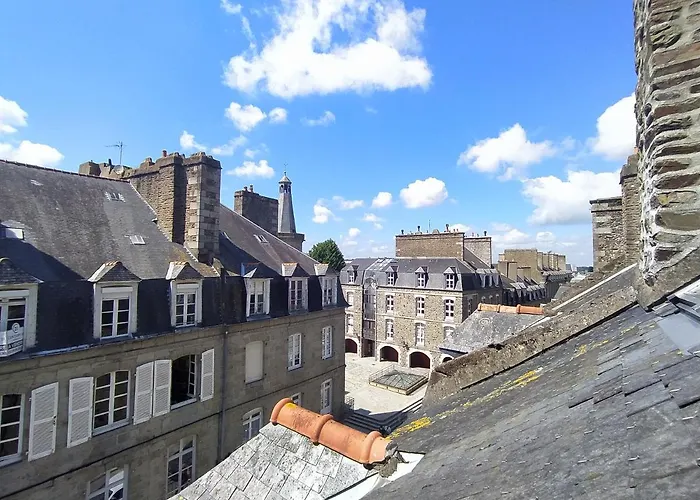 Le Nid - Fougeres Centre Historique